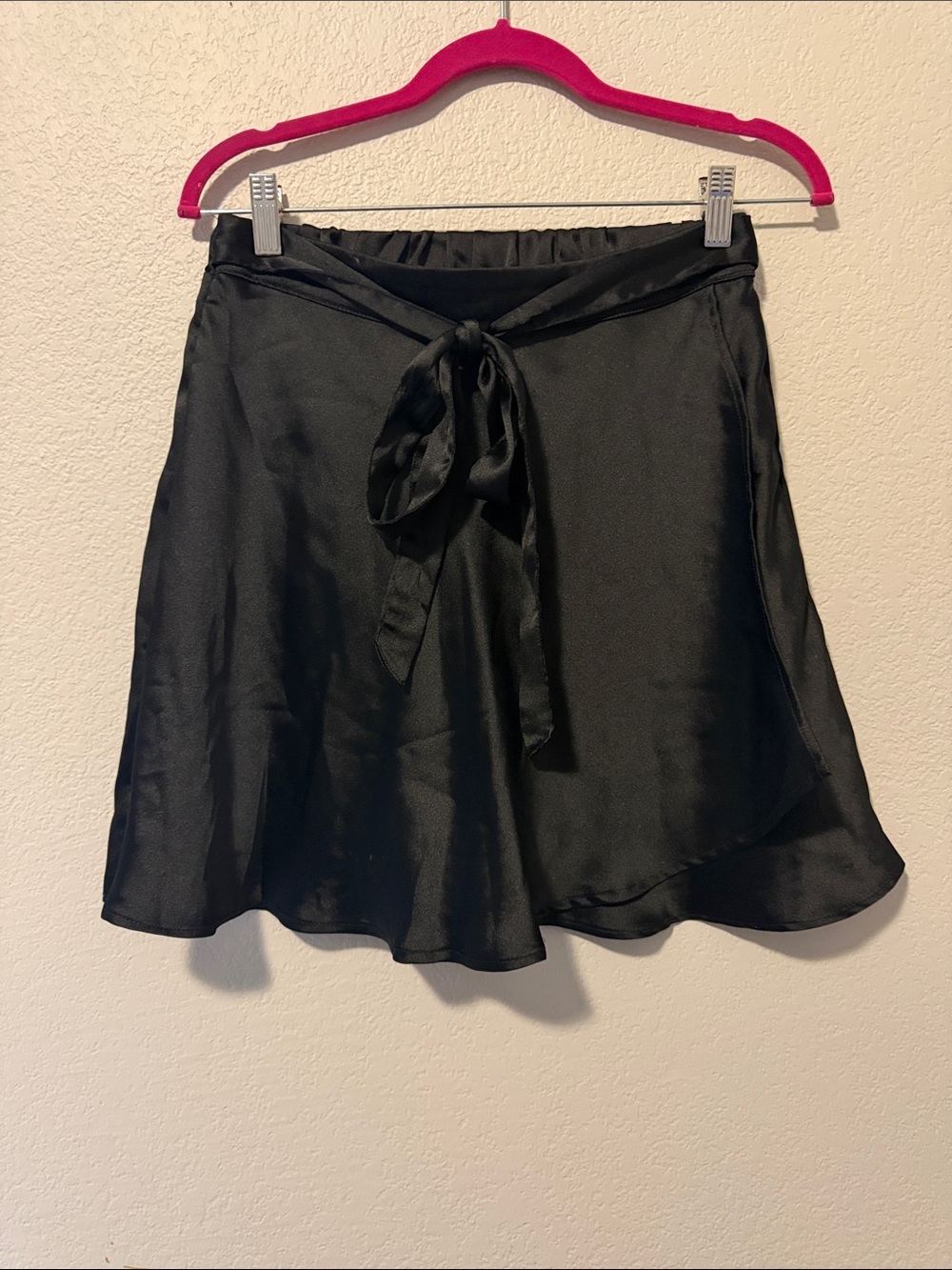 Black Tie-Waist Satin Skirt